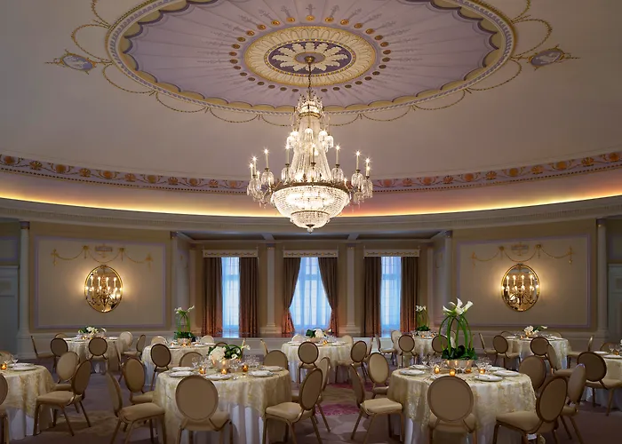 The Ritz-Carlton, Montreal Hotel
